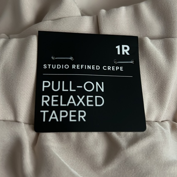 Pull-On High Rise Pant. NWT - Picture 6 of 6